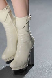 Модная обувь осень-зима 2010-2011